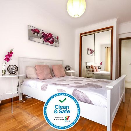 Apartamento Tejo Cacilhas Luaran gambar