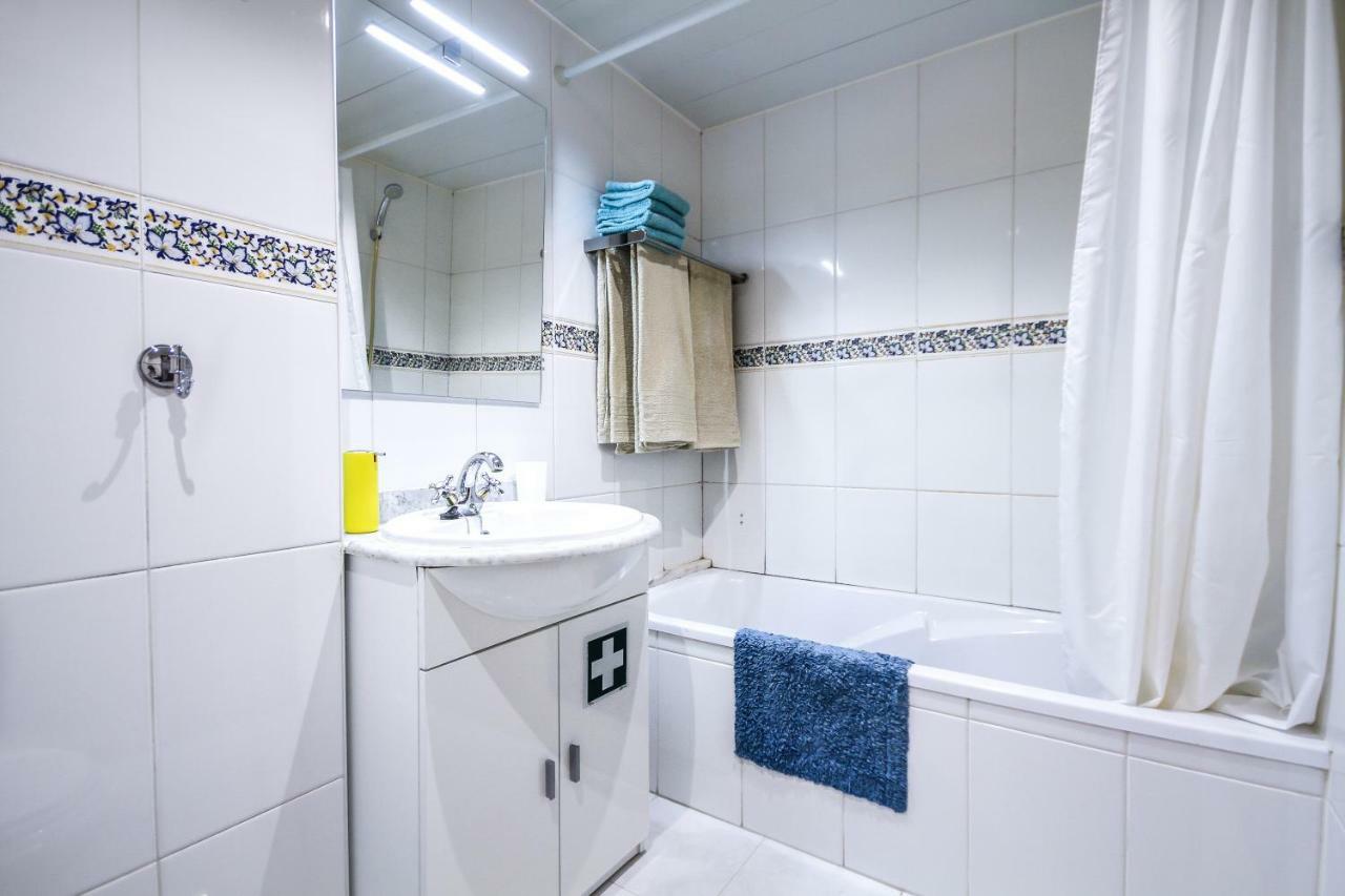 Apartamento Tejo Cacilhas Luaran gambar