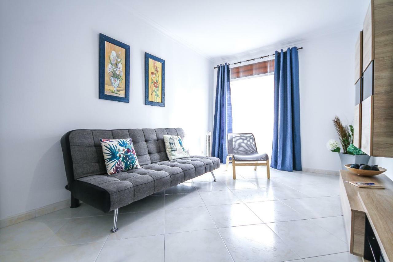 Apartamento Tejo Cacilhas Luaran gambar