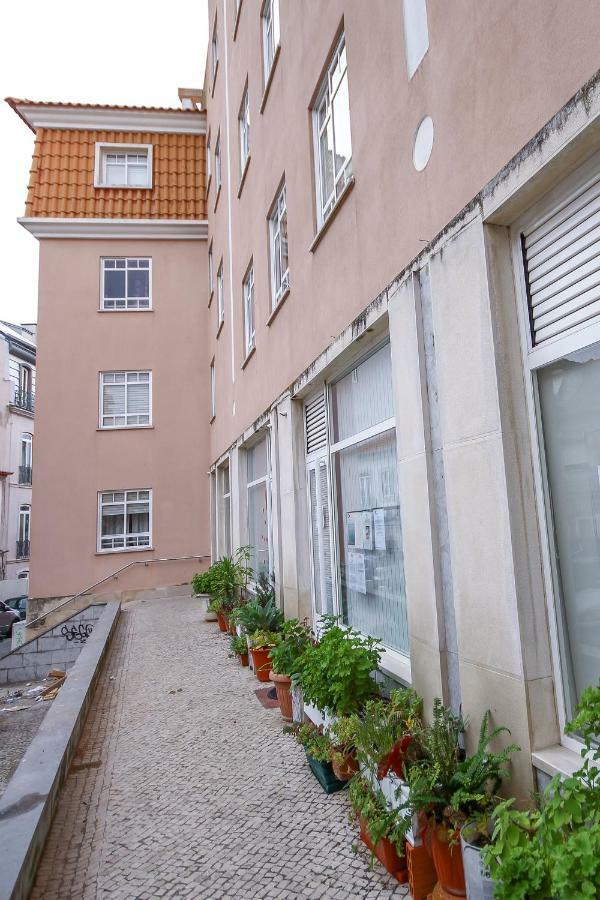 Apartamento Tejo Cacilhas Luaran gambar